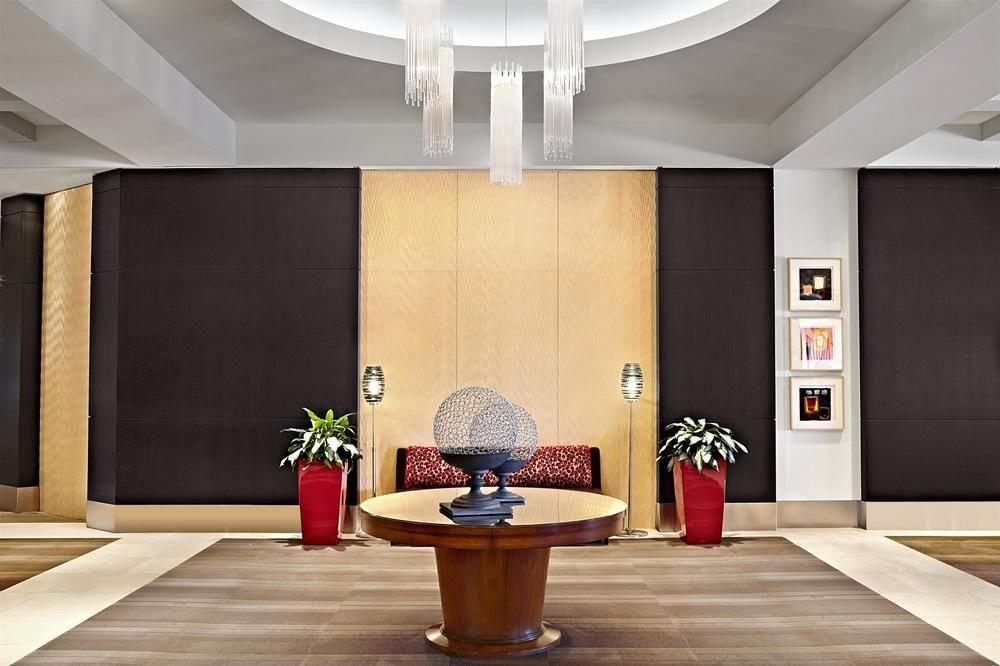 Sheraton Cavalier Calgary Hotel Ngoại thất bức ảnh