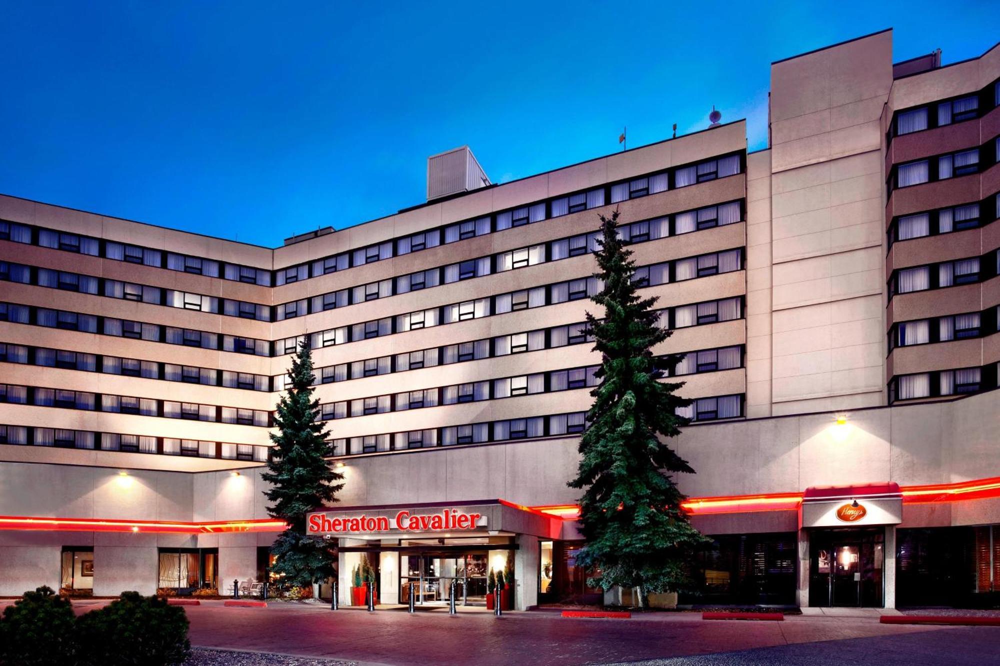 Sheraton Cavalier Calgary Hotel Ngoại thất bức ảnh
